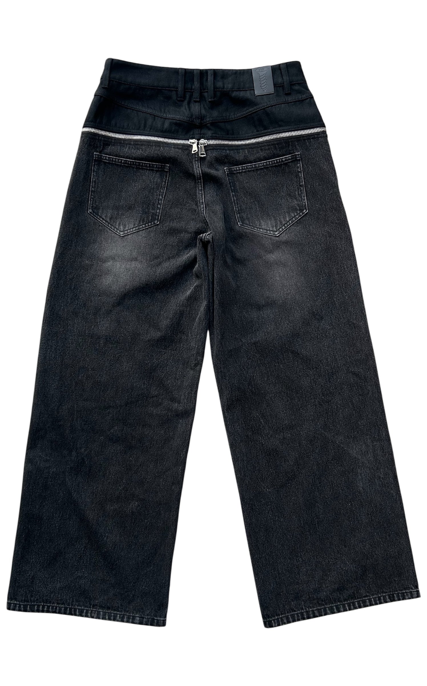 Gray zipper waist denim